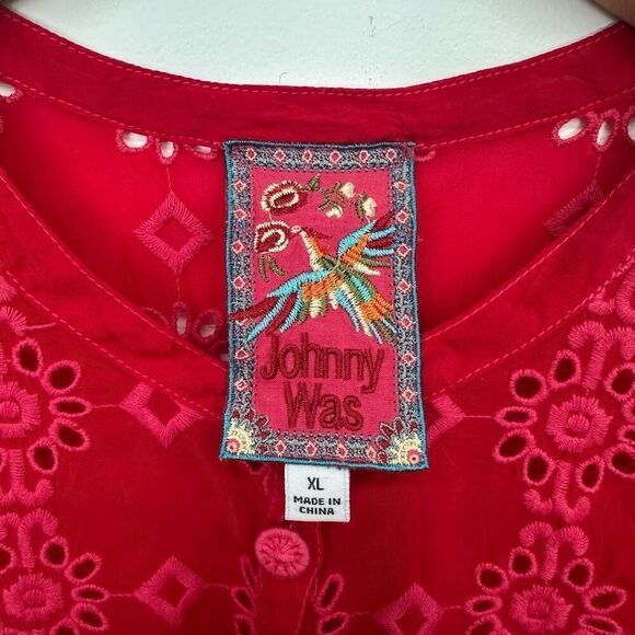 Johnny Was Women’s Red Floral Symmetrical Boho Eyelet Sleeveless Blouse - Picture 4 of 10